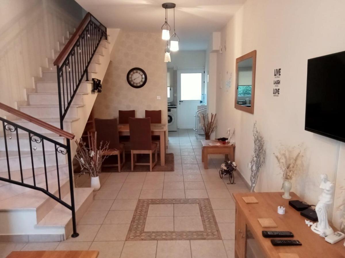 No3,23 Neilmmantos St Peyia Villa Bagian luar foto